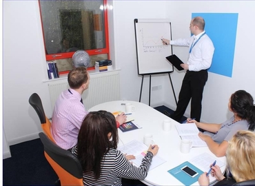 Meeting room in Rotherham, Unit 4, 33 m² - MatchOffice.co.uk