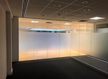 100 m² Business park in Birmingham Centre, 2010 (B37 7YS) - 1 | MatchOffice.com