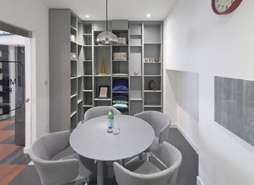  Meeting room hire in The City of London, Brune Sreet, 120 m² - MatchOffice.co.uk