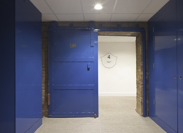  Meeting room hire in The City of London, Brune Sreet, 120 m² - MatchOffice.co.uk