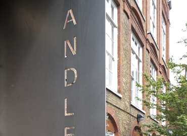 Business center The Chandlery Business Centre, 50 Westminster Bridge Road SE1 7QY The City of London