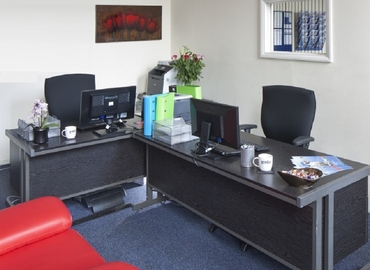 120 m² Conference room in City of London, Grove Business Centre. 560-568 High Road (N17 9TA) - 1 | MatchOffice