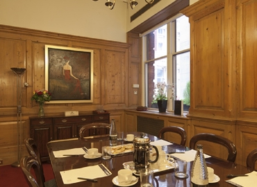 Business centre  in The City of London, Token House Business Centre, 160 m² - MatchOffice.co.uk