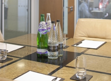 150 m² Convention center in City of London, Tower Bridge Business Centre (E1W 1AW) - 1 | MatchOffice