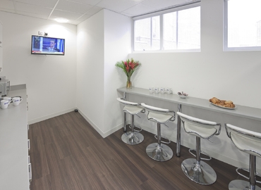 Meeting room in The City of London, Waterloo House Business Centre, 50 m² - MatchOffice.co.uk