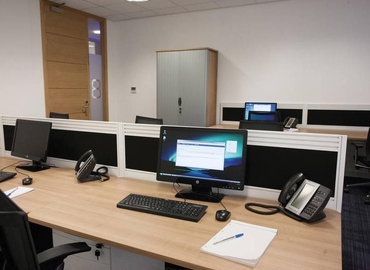 Business Centre in Leeds City Centre, Park Square West, 50 mยฒ - MatchOffice.co.uk