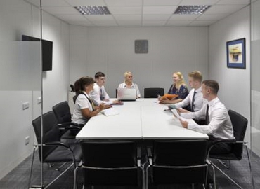 Choose a 12 m² Conference hall in Birkenhead, Thursby Road 1 (CH62 3PW) - 10 | MatchOffice