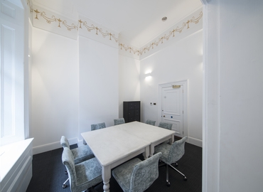 Business center 82 King Street M2 4WQ Manchester