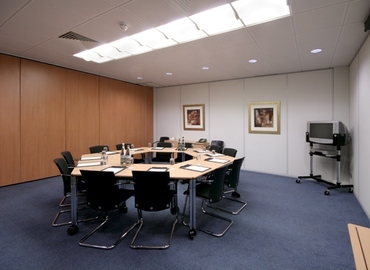 120 m² Shared workspace  in Reading, 1650 Arlington Business Park (RG7 4SA) - 1 | MatchOffice