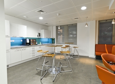 Coworkind spaces in The City of London, 1 Fetter Lane, 60 m² - MatchOffice.co.uk