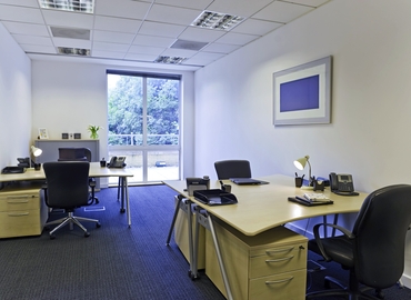 20 m² Shared office  in Guildford, 3000 Cathedral Hill (GU2 7YB) - 4 | MatchOffice.com