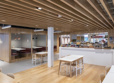  Work space in The City of London, 30 Moorgate, 250 m² - MatchOffice.co.uk