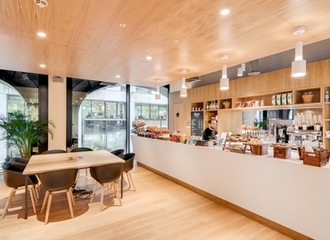  Coworkind spaces in The City of London, 3 Minster Court, 250 m² - MatchOffice.co.uk
