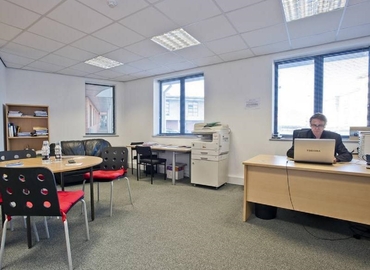 78 m² Shared workspace  in Southampton, Andersons Road (SO14 5FE) - 3 | MatchOffice