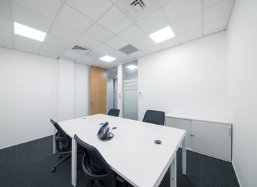 10 m² Shared workspace  in Luton, 960 Capability Green (LU1 3PE) - 11 | MatchOffice.com