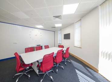 75 m² Co-working  in Surrey, Centurion House (TW18 4AX) - 11 | MatchOffice.com