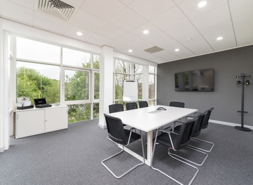 100 m² Shared office  in West Yorkshire, East Suite Waterfront (BD17 7TD) - 1 | MatchOffice.com