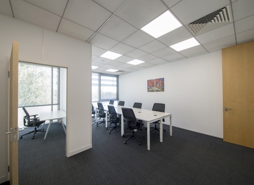 Coworking Fairbourne Drive, Atterbury Lakes MK10 9RG Milton Keynes