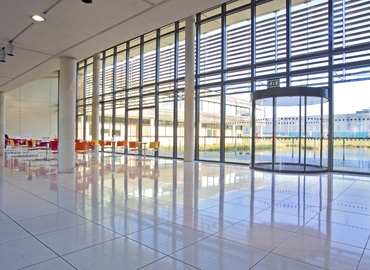 250 m² Coworking  in Luton, Great Marlings Innovation Centre and Business Base (LU2 8DL) - 1 | MatchOffice.com