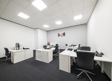 75 m² Shared office in Reading, Imperial Way (RG2 0TD) - 8 | MatchOffice.com
