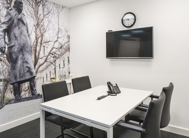 Business Centre in West London, Terminal 2, 100 m² - MatchOffice.co.uk