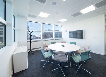  Meeting room for rent in West London, South Wing, 35 m² - MatchOffice.co.uk