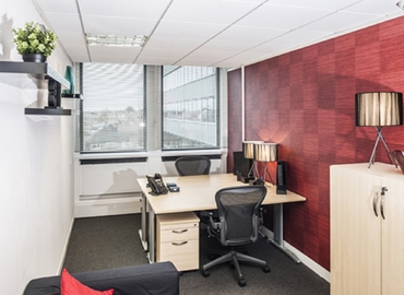 Coworking London Road 70 TW1 3QS West London