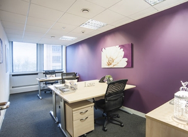 130 m² Shared workspace  in Twickenham, London Road 70 (TW1 3QS) - 1 | MatchOffice.com