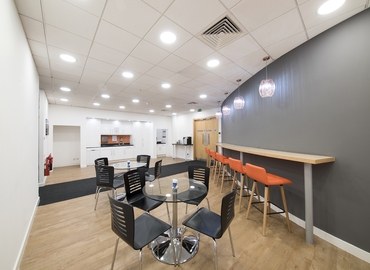 Coworking in Manchester, Manchester Airport, 60 m² - MatchOffice.co.uk