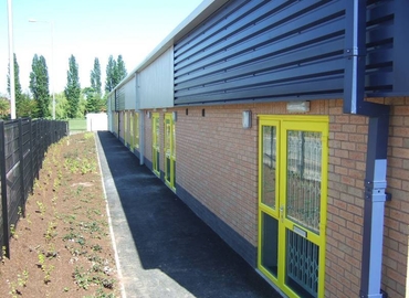 74 m² Shared workspace  in West Bromwich, Middlemore Road (B21 0AY) - 3 | MatchOffice.com