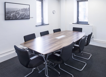  Work space in Gloucestershire, North Warehouse, 50 m² - MatchOffice.co.uk