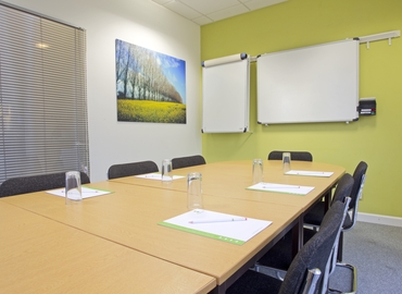  Coworkind spaces in Hampshire, Premier Way, 50 m² - MatchOffice.co.uk