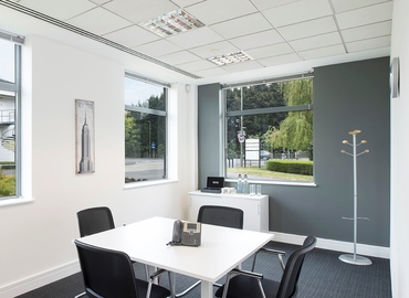 Coworking Quatro House, Lyon Way GU16 7ER Frimley