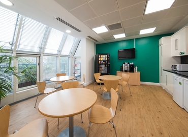 58 m² Coworking space  in West London, Queen Caroline Street 2 (W6 9DX) - 10 | MatchOffice
