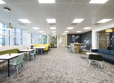  Coworking space in West London, South Wing, 100 m² - MatchOffice.co.uk
