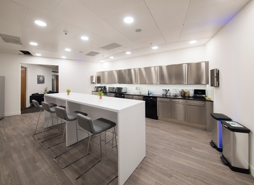 Coworking in The City of London, St Mary Axe 63, 100 m² - MatchOffice.co.uk