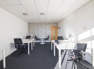 Coworking The Broadway HP7 0UT High Wycombe