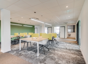 100 m² Shared office  in Gloucestershire, Worcester Street 31 (GL1 3AJ) - 3 | MatchOffice.com