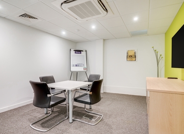 100 m² Shared office  in Gloucestershire, Worcester Street 31 (GL1 3AJ) - 6 | MatchOffice.com
