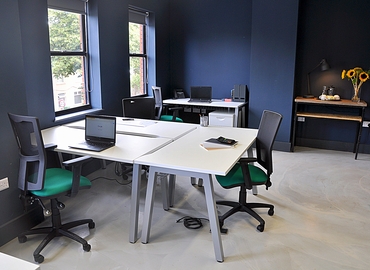  Coworkind spaces in Cardiff, Wellington Street, 400 m² - MatchOffice.co.uk