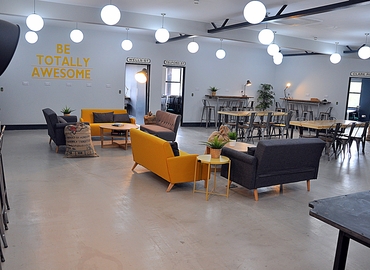  Work space in Cardiff, Wellington Street, 400 m² - MatchOffice.co.uk