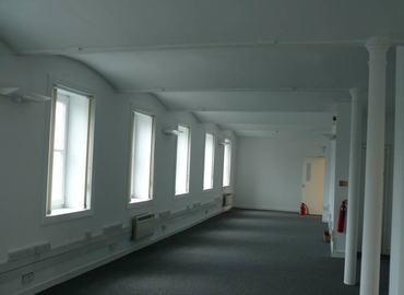 1738 m² Coworking space in Glasgow, 187 Old Rutherglen Road (G5 0RE) - 3 | MatchOffice