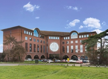 Business centre  in Hertfordshire, London Road, 79 m² - MatchOffice.co.uk