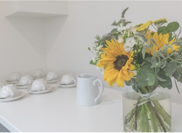 Coworking Kings Cross Business Centre, 180/186 Kings Cross Road WC1X 9DE The City of London