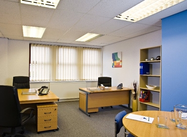 12 m² Coworking  in Warrington, Dallam Court (WA2 7LT) - 7 | MatchOffice