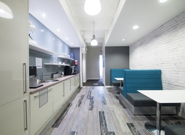  Business center  in Manchester, 2nd Floor, 85 m² - MatchOffice.co.uk