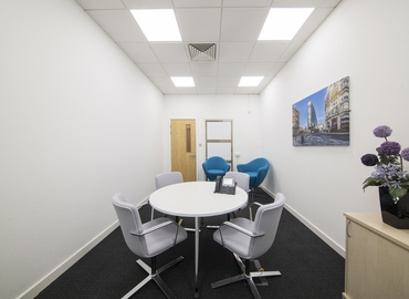 35 m² Conference hall in Manchester, Towers Business Park (M20 2YY) - 6 | MatchOffice.com
