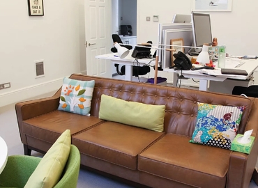 50 m² Shared workspace  in City of London, Bickenhall Street 2 (W1U 6BP) - 1 | MatchOffice