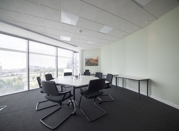 Meeting room in Manchester, Manchester Airport, 60 m² - MatchOffice.co.uk
