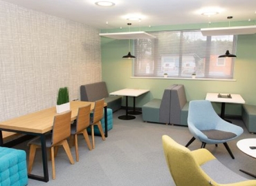 Business centre  in Somerset, Pastures Avenue, 300 m² - MatchOffice.co.uk